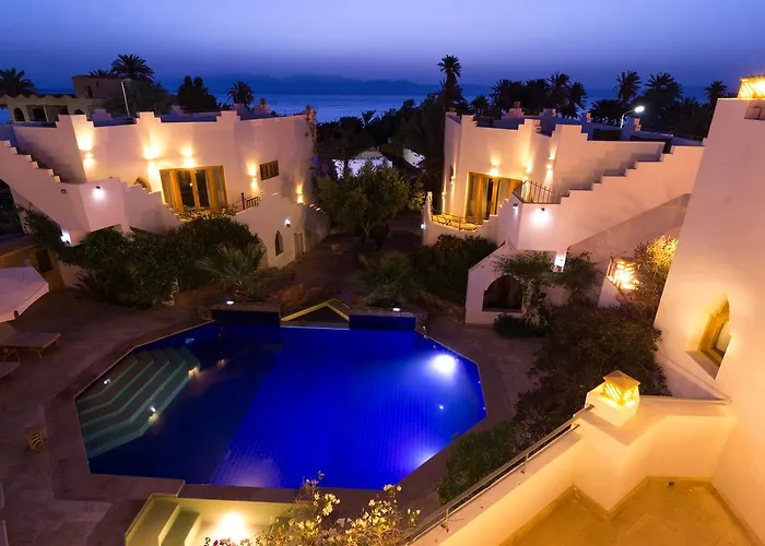 Red C Villas